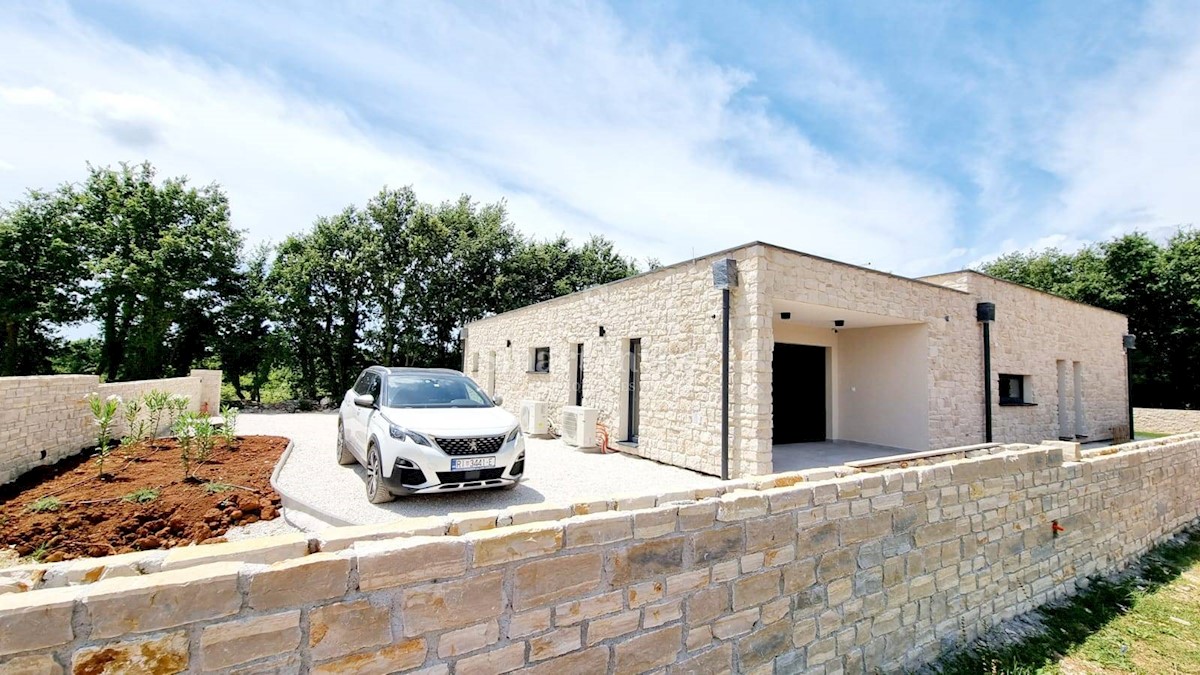 ISTRIA - SANVINCENTI, nuova villa moderna con piscina