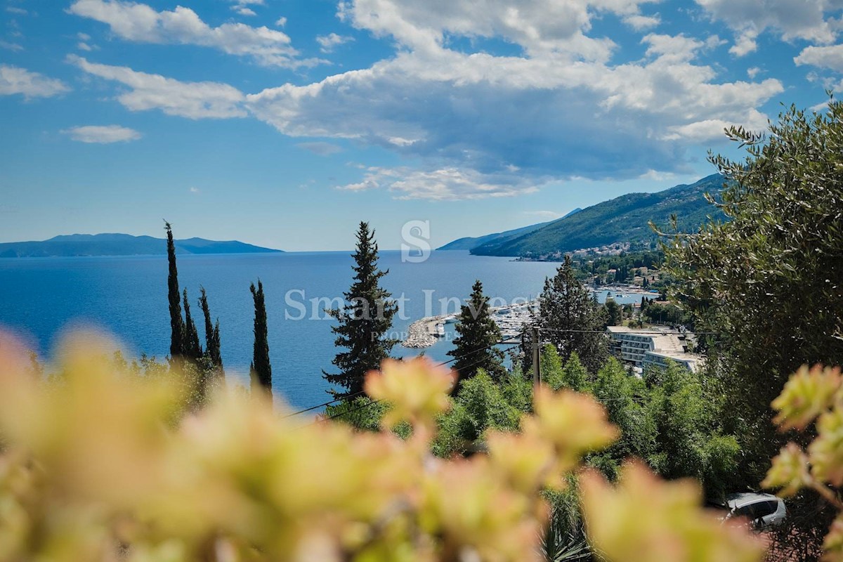 ABBAZIA, appartamento bilocale con terrazza vicino al mare