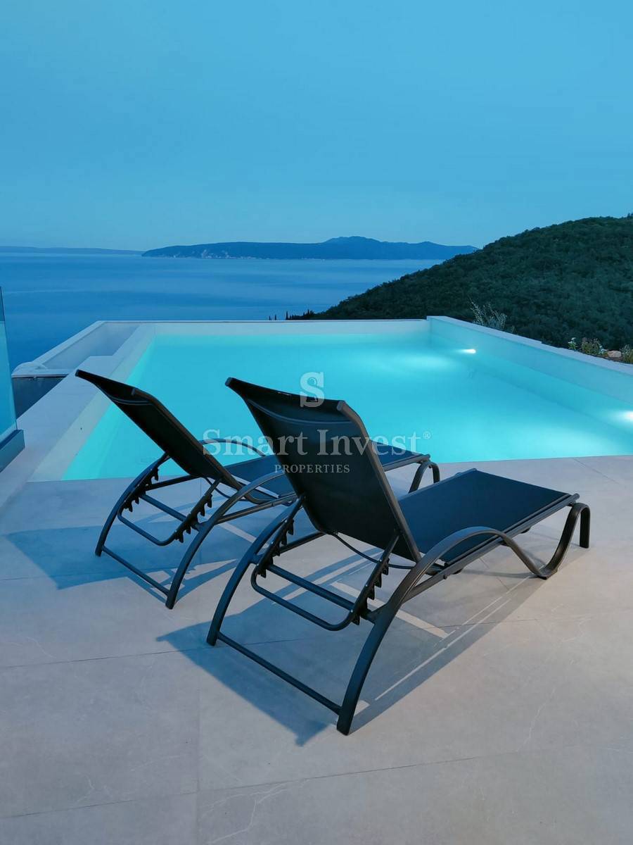 RIVIERA DI ABBAZIA, villa con splendida vista mare