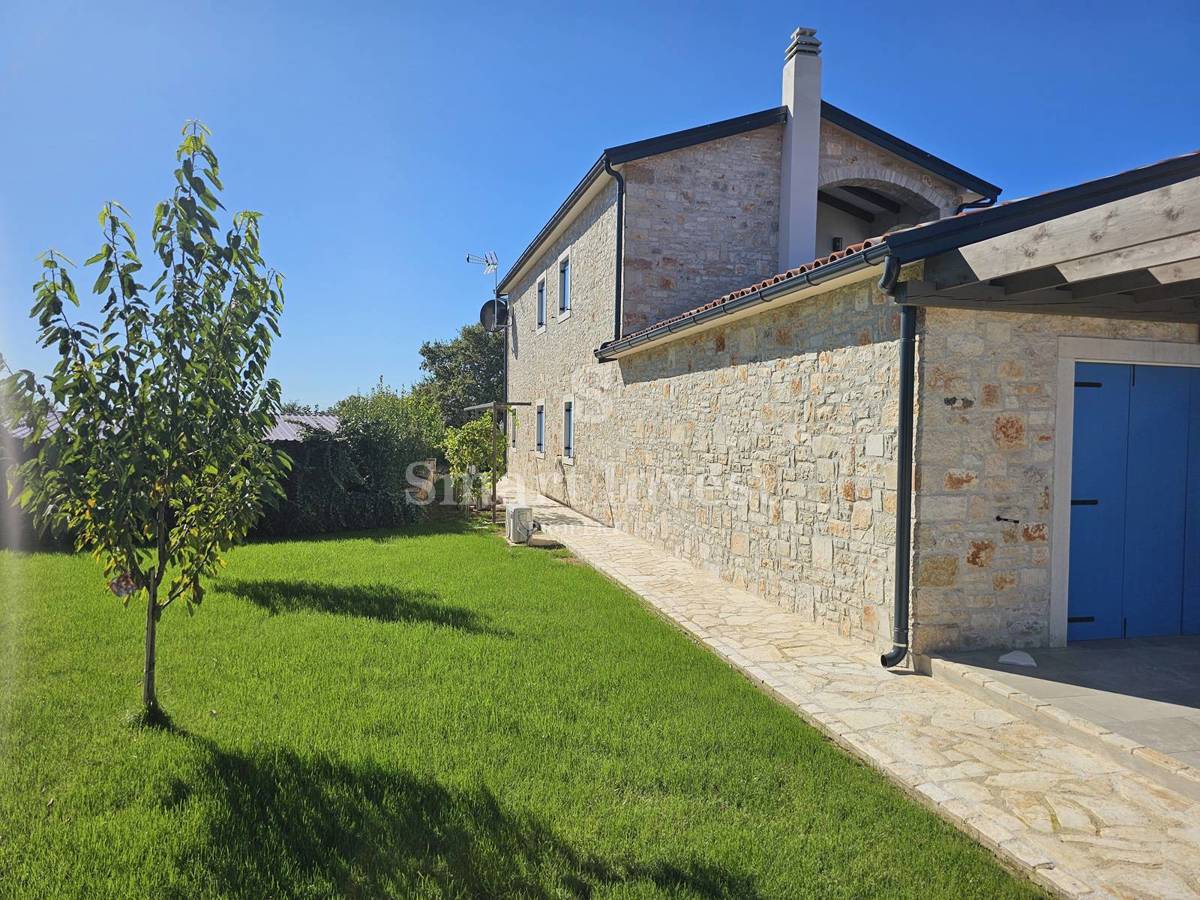 ISTRIA - SAN LORENZO, affascinante villa istriana ristrutturata con piscina