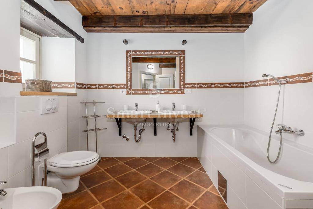 ISTRIA - TINJAN, bellissima villa in pietra con piscina