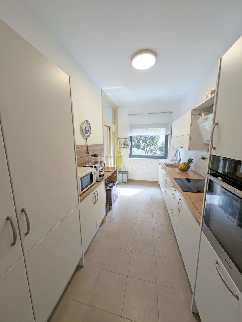 FIUME - CENTRO, spazioso attico duplex, possibilità di realizzare 2 appartamenti