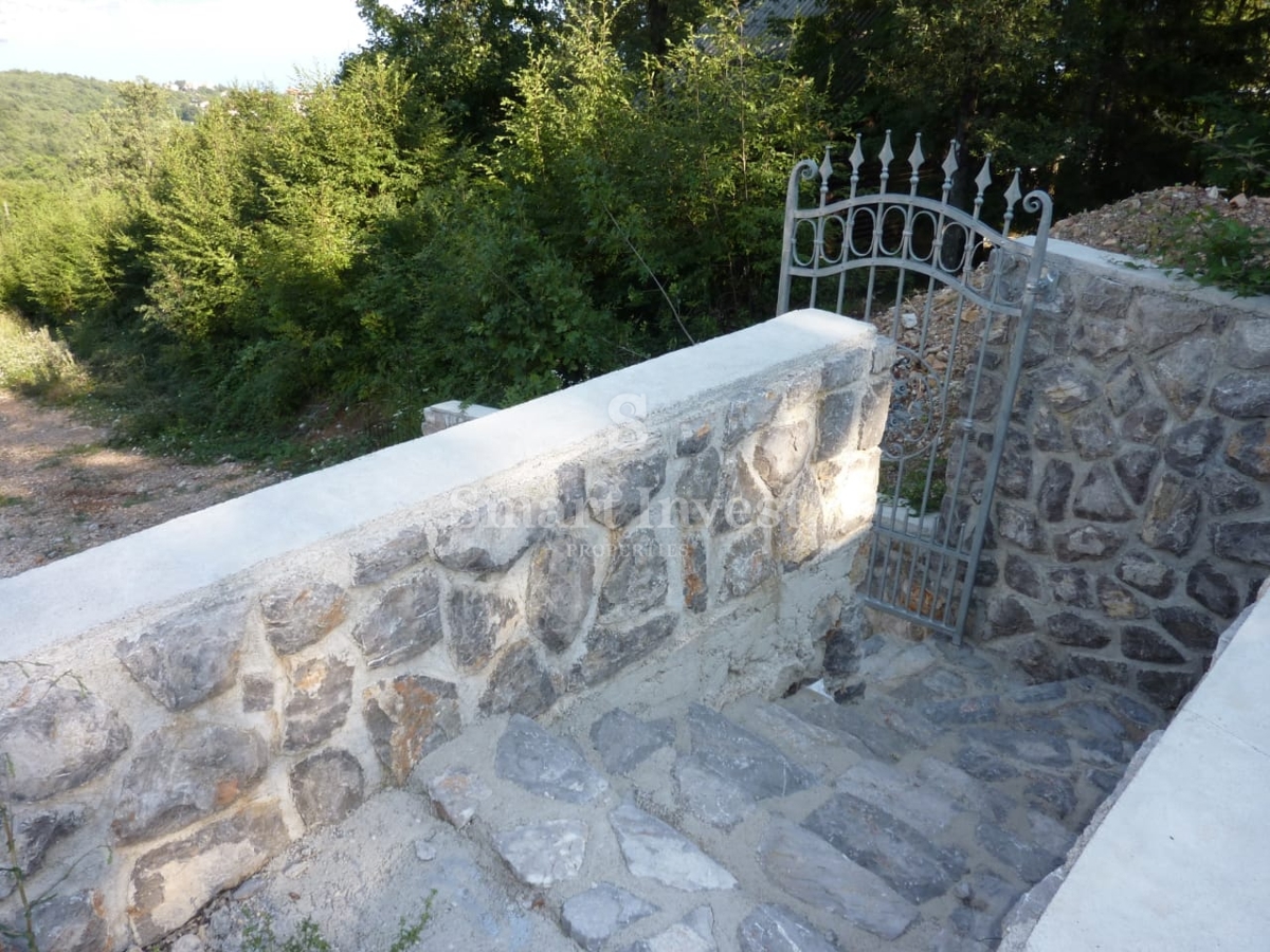 ABBAZIA - VEPRINAC, casa incompiuta con vista panoramica sul mare