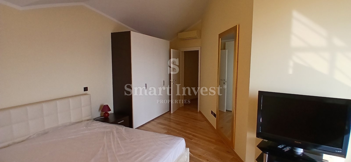 LOVRAN, casa indipendente con vista panoramica sul mare