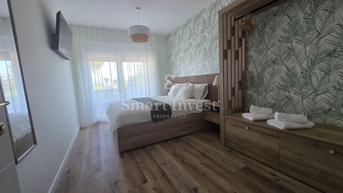 LAURANA, lussuoso appartamento trilocale con piscina vicino al mare