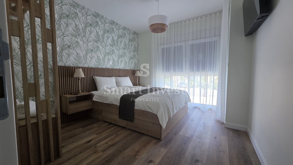 LAURANA, lussuoso appartamento trilocale con piscina vicino al mare