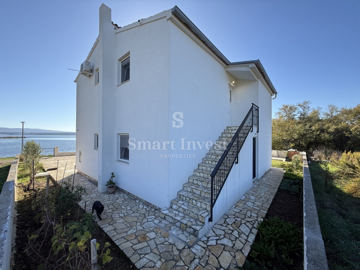 Casa Posedarje, 200m2