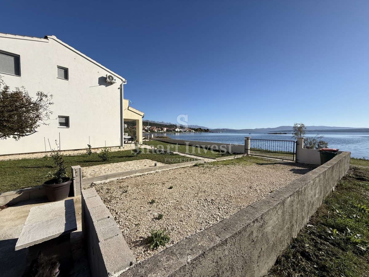 Casa Posedarje, 200m2