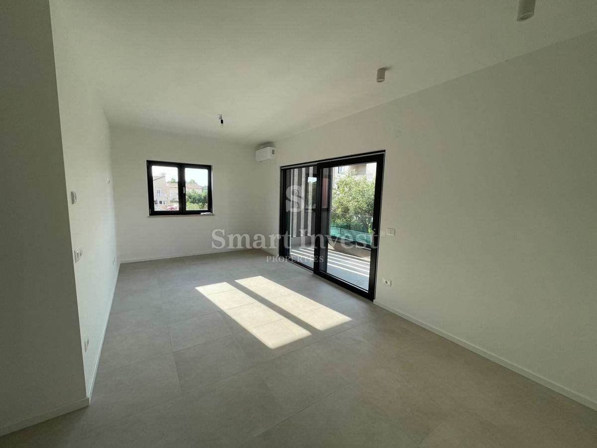 ISTRIA - PREMANTURA, appartamento trilocale con giardino e piscina, in un nuovo edificio