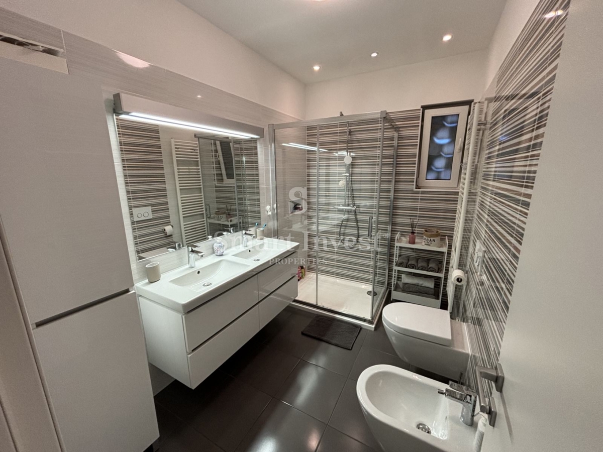 Appartamento Donja Vežica, Rijeka, 183,44m2