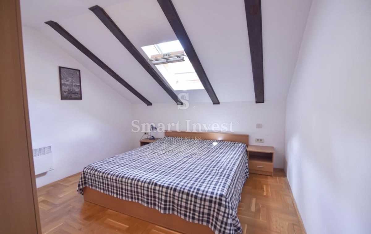 MOŠĆENIČKA DRAGA, appartamento trilocale con vista mare