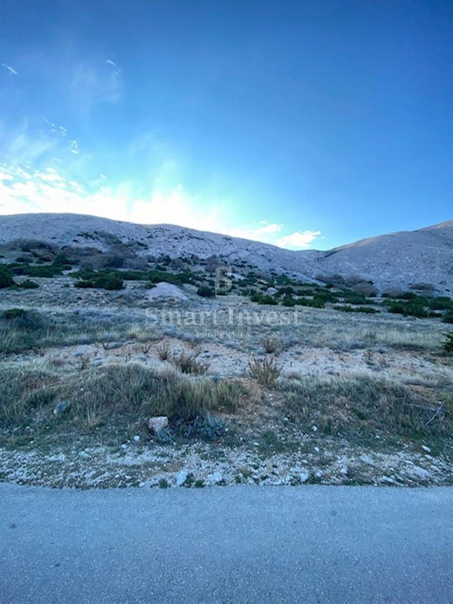 ISOLA DI PAG, terreno edificabile vicino al mare