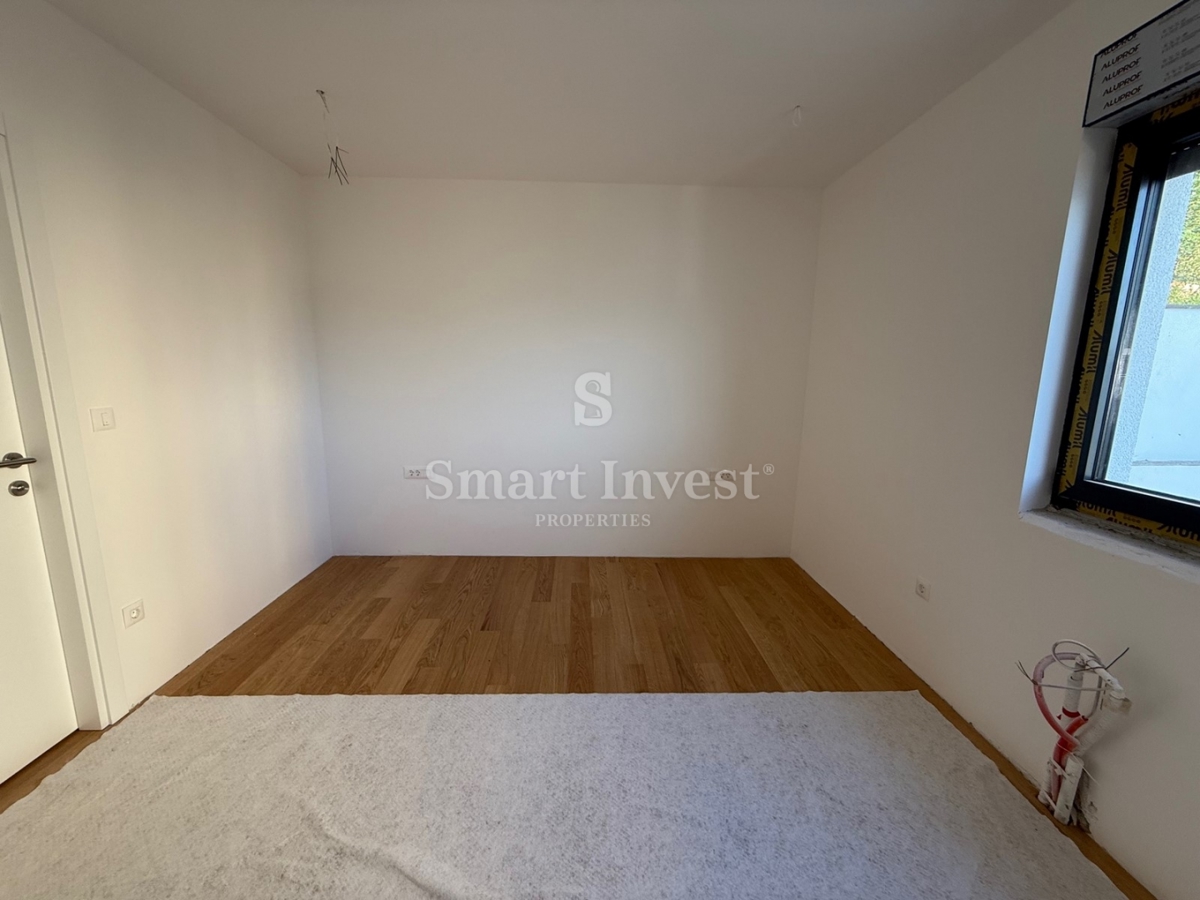 ABBAZIA, appartamento trilocale di lusso con vista mare e garage