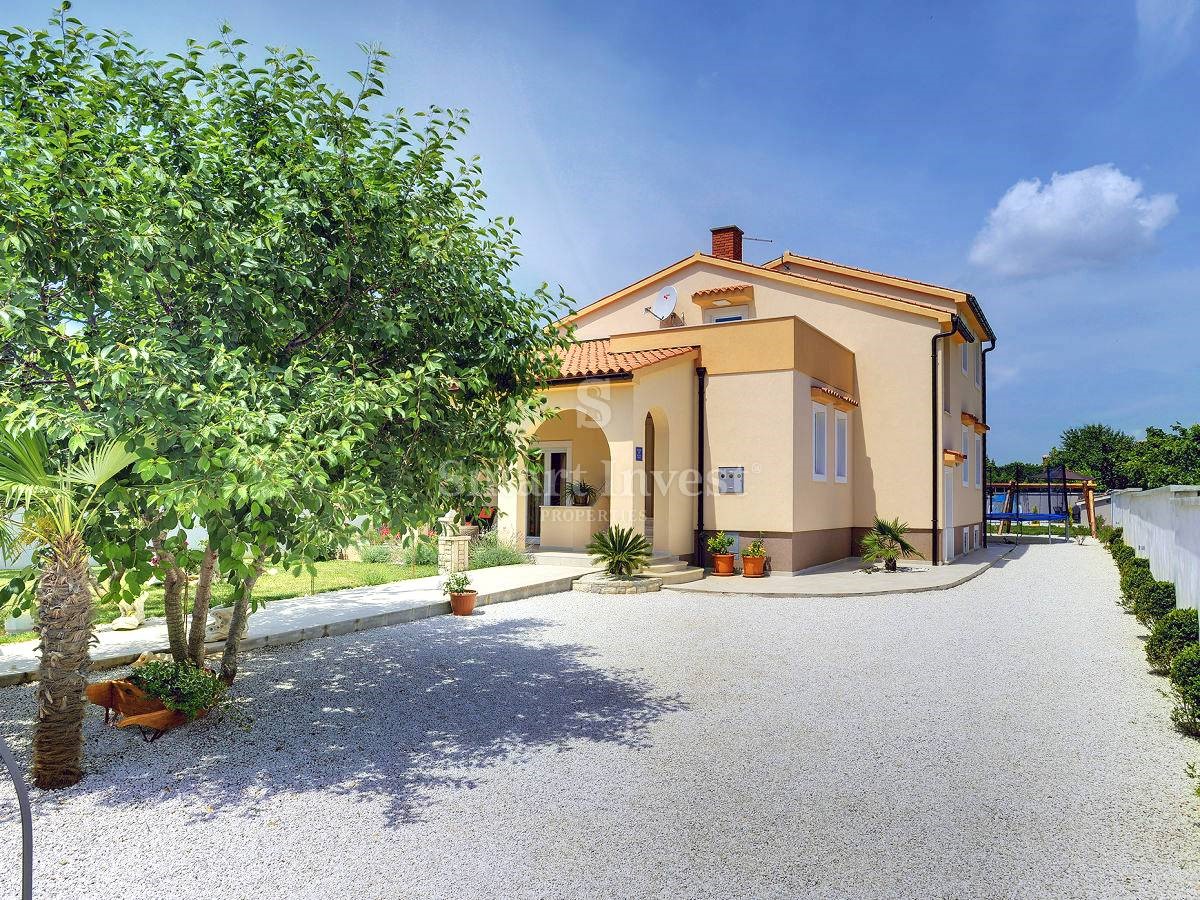 ISTRIA - MEDULIN, Beautiful 5-bedrooms house with pool near the sea!