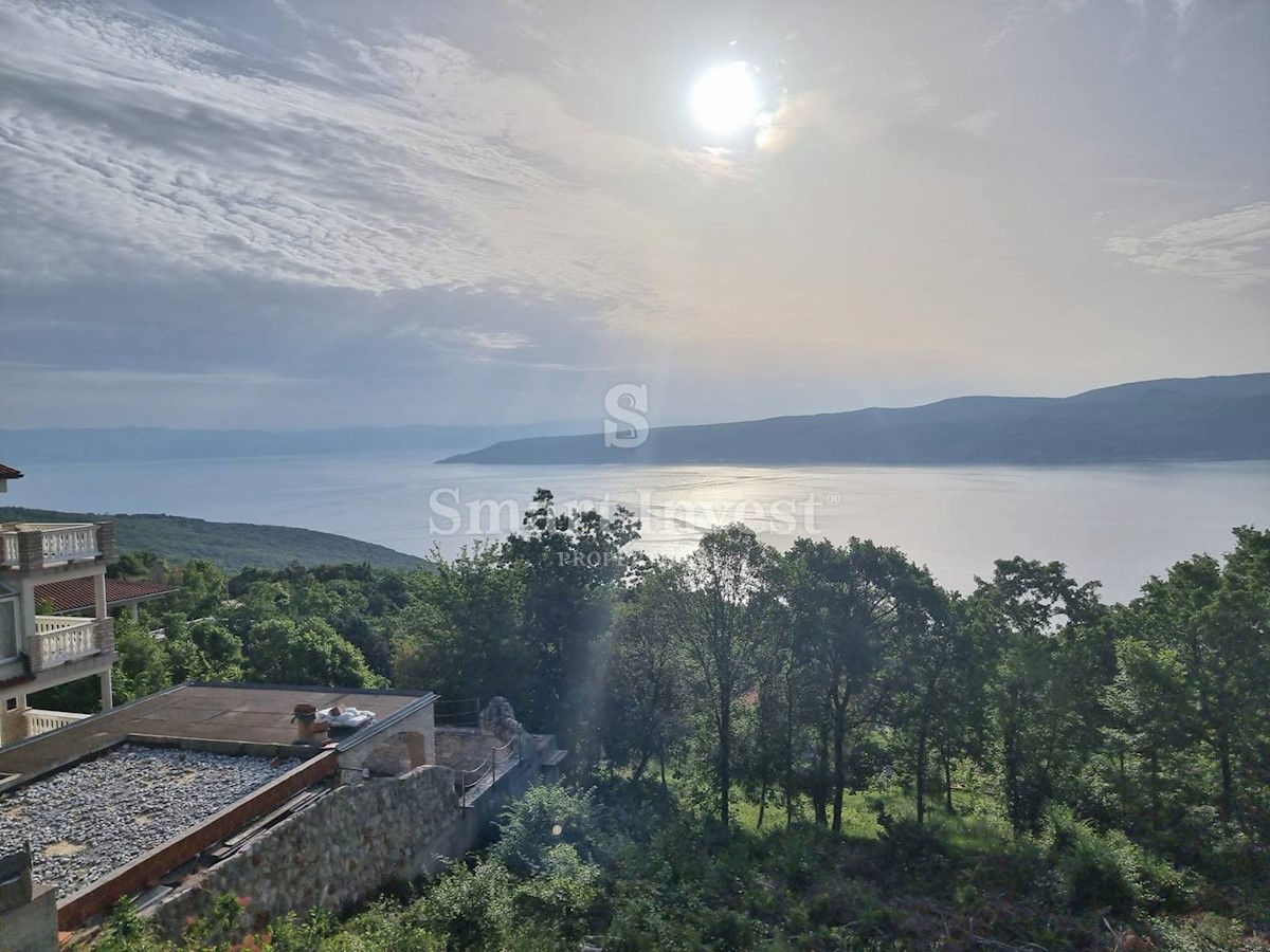 ISTRIA - LABIN, Casa ristrutturata con vista mare aperta, in vendita