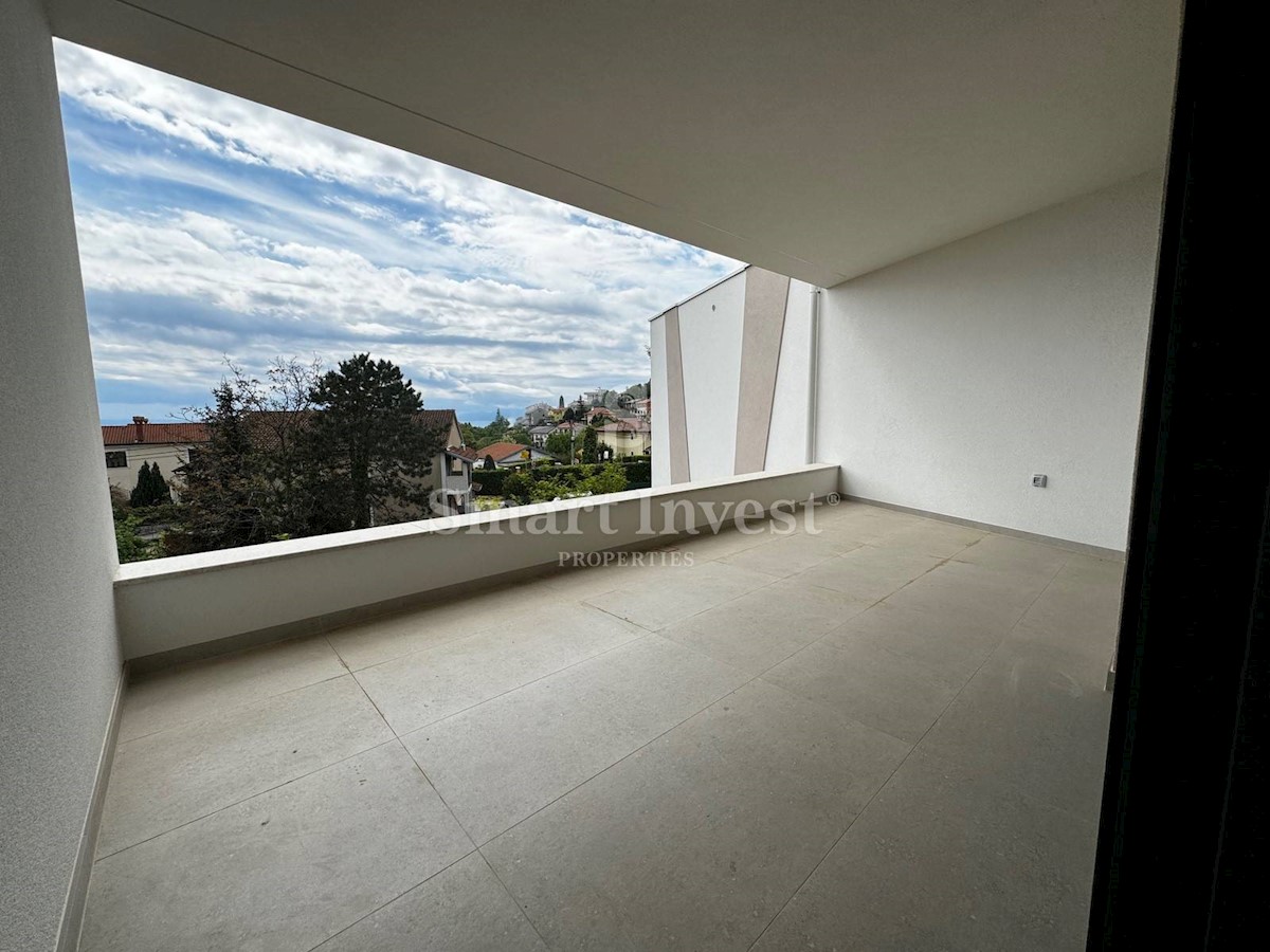 ABBAZIA, Casa a schiera moderna con vista mare, in vendita