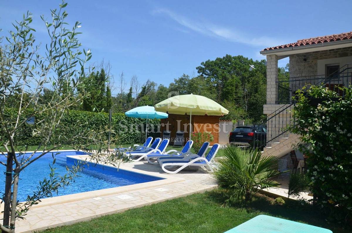 ISTRIA - PARENZO, Casa in pietra d'Istria ristrutturata con piscina, in vendita