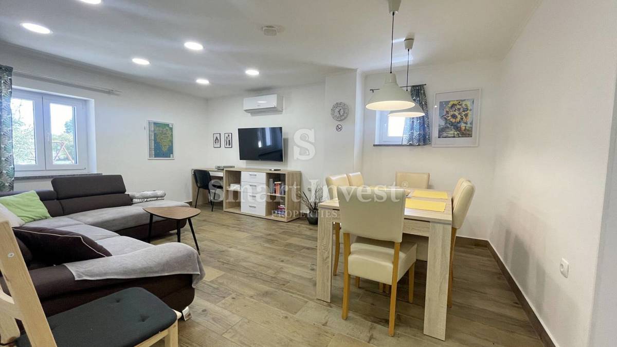 ISTRIA - PARENZO, Casa in pietra d'Istria ristrutturata con piscina, in vendita