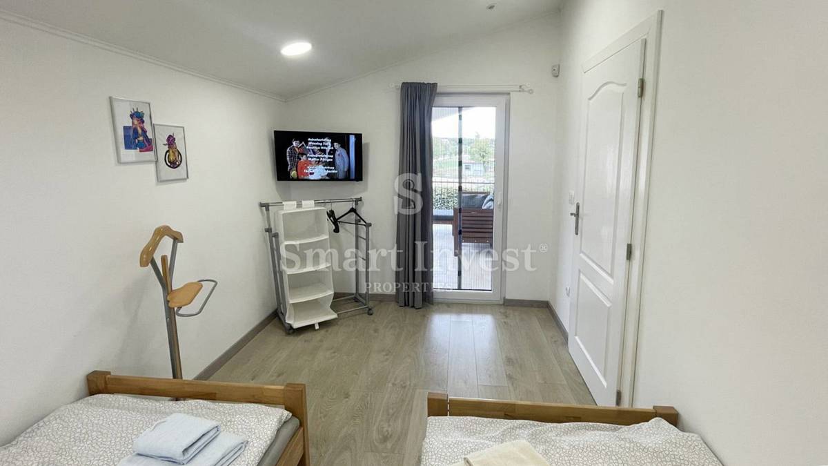 ISTRIA - PARENZO, Casa in pietra d'Istria ristrutturata con piscina, in vendita