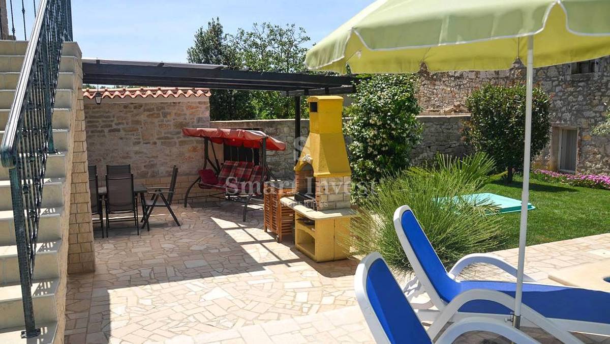 ISTRIA - PARENZO, Casa in pietra d'Istria ristrutturata con piscina, in vendita