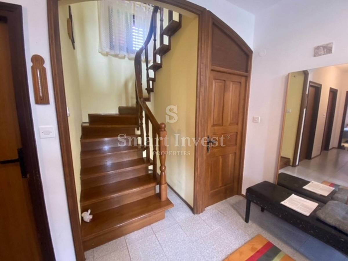 ABBAZIA - MATULJI, casa indipendente con parziale vista mare, in vendita