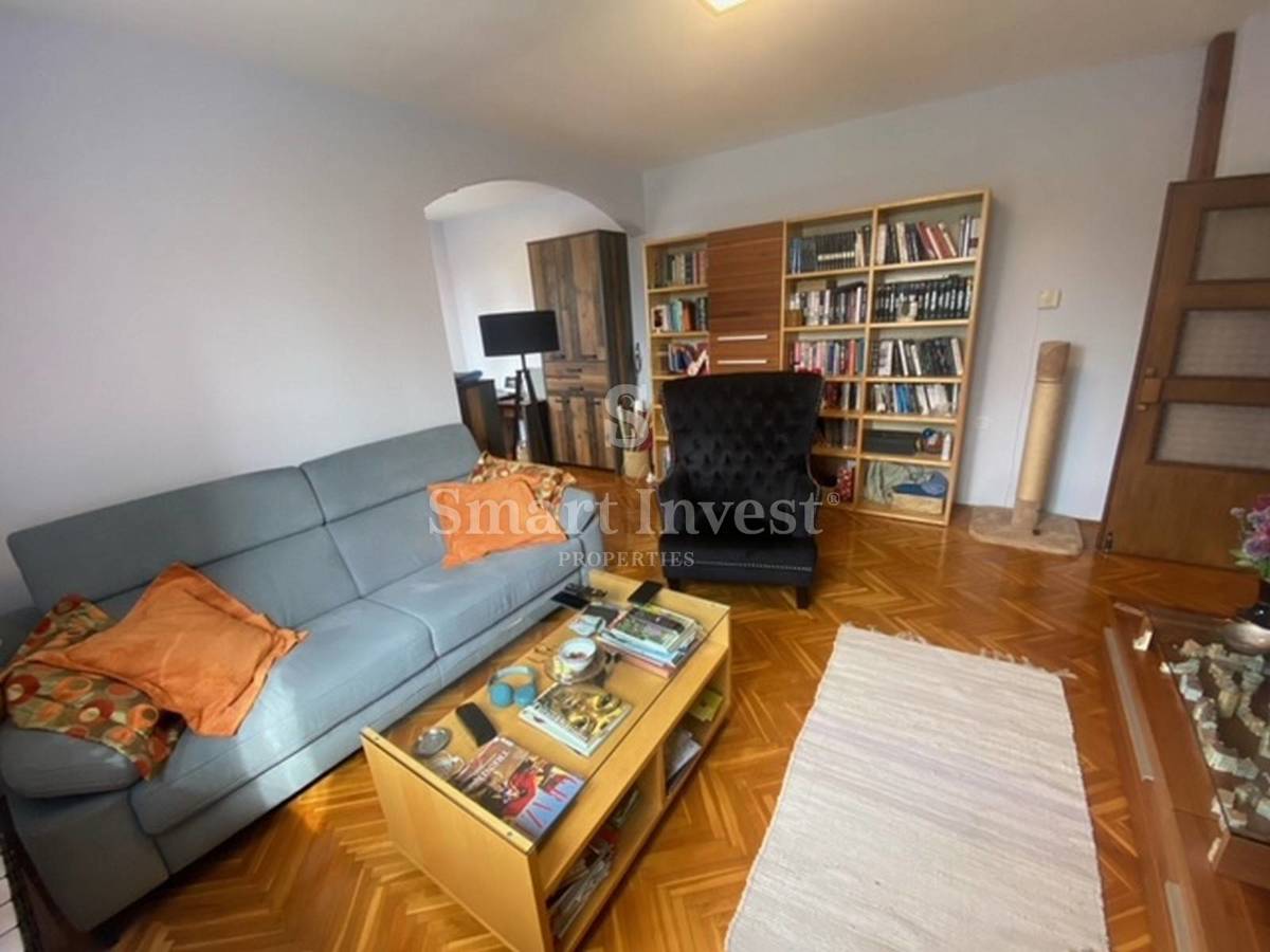 ABBAZIA - MATULJI, casa indipendente con parziale vista mare, in vendita