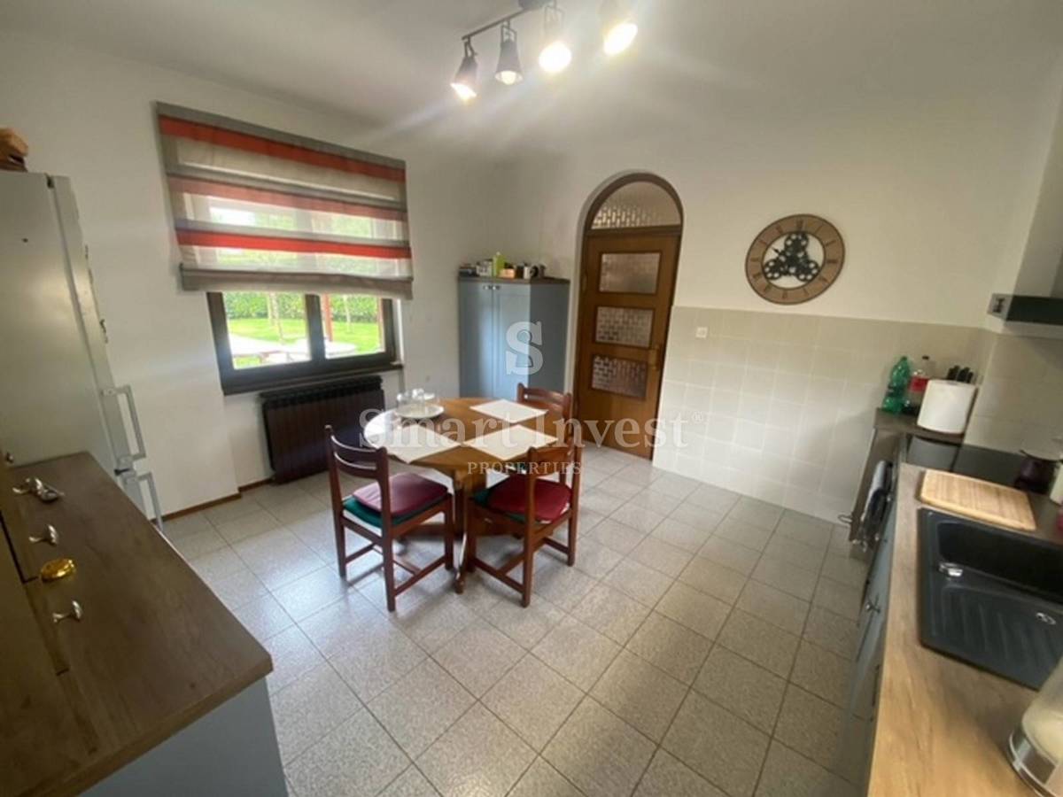 ABBAZIA - MATULJI, casa indipendente con parziale vista mare, in vendita