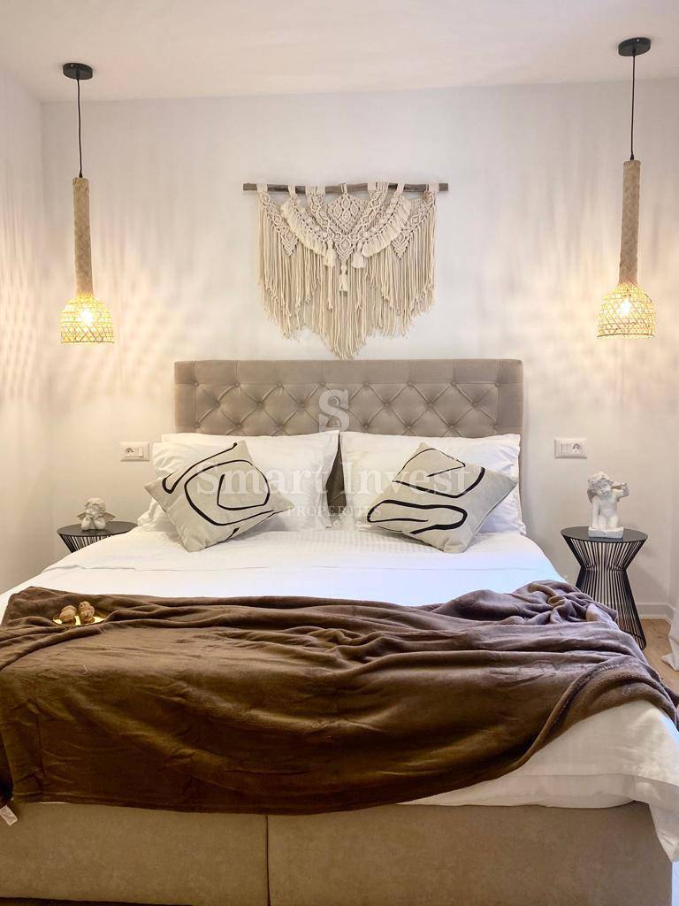 ISTRIA - ROVIGNO, appartamento splendidamente ristrutturato a 50 m dal mare! ​