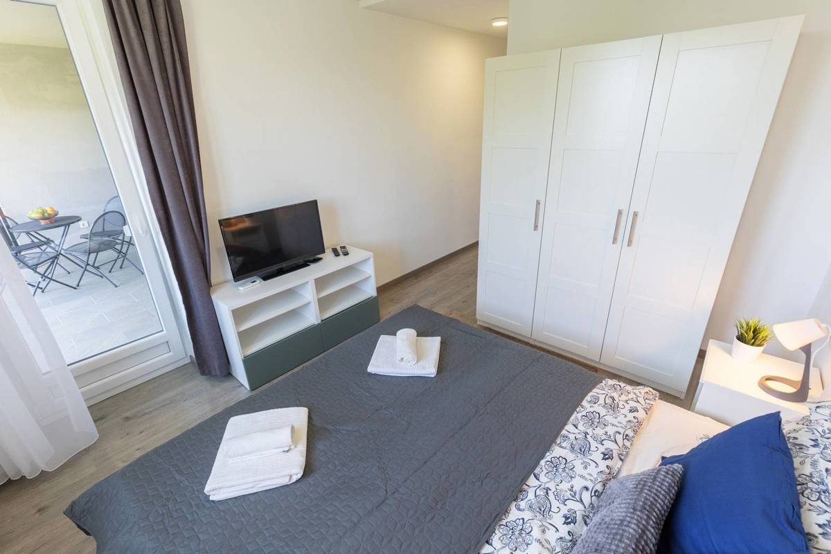 ABBAZIA - POBRI, appartamento di 3 camere da letto con vista mare
