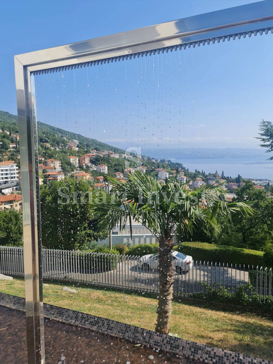 OPATIJA - IČIĆI, Exclusive villa with sea view, just 150 m to the sea