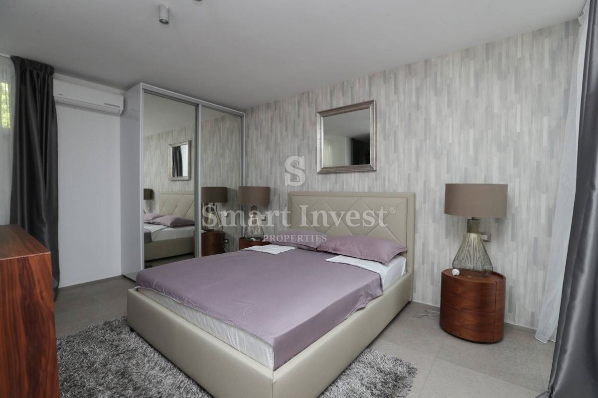 OPATIJA - IČIĆI, Exclusive villa with sea view, just 150 m to the sea