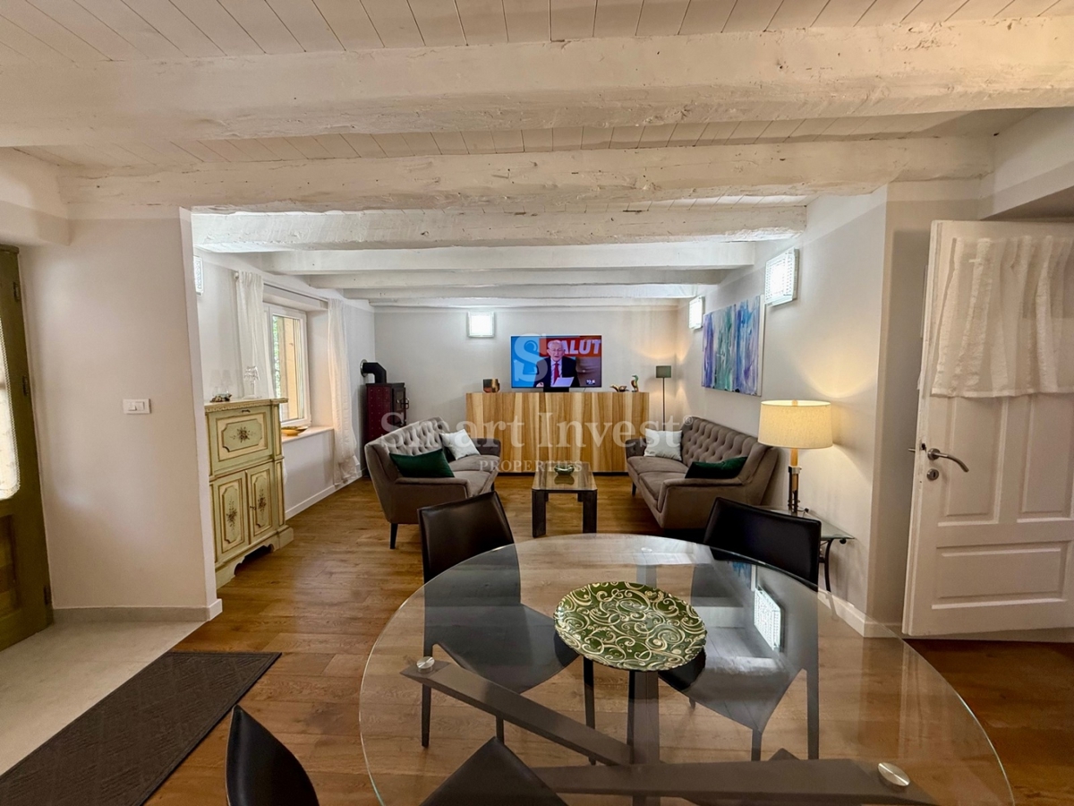 CRIKVENICA - DRAMALJ, affascinante casa a schiera in pietra