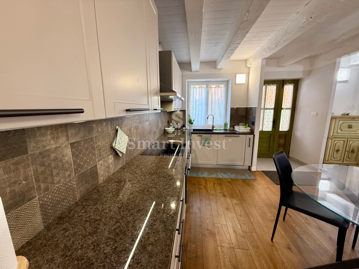 CRIKVENICA - DRAMALJ, affascinante casa a schiera in pietra