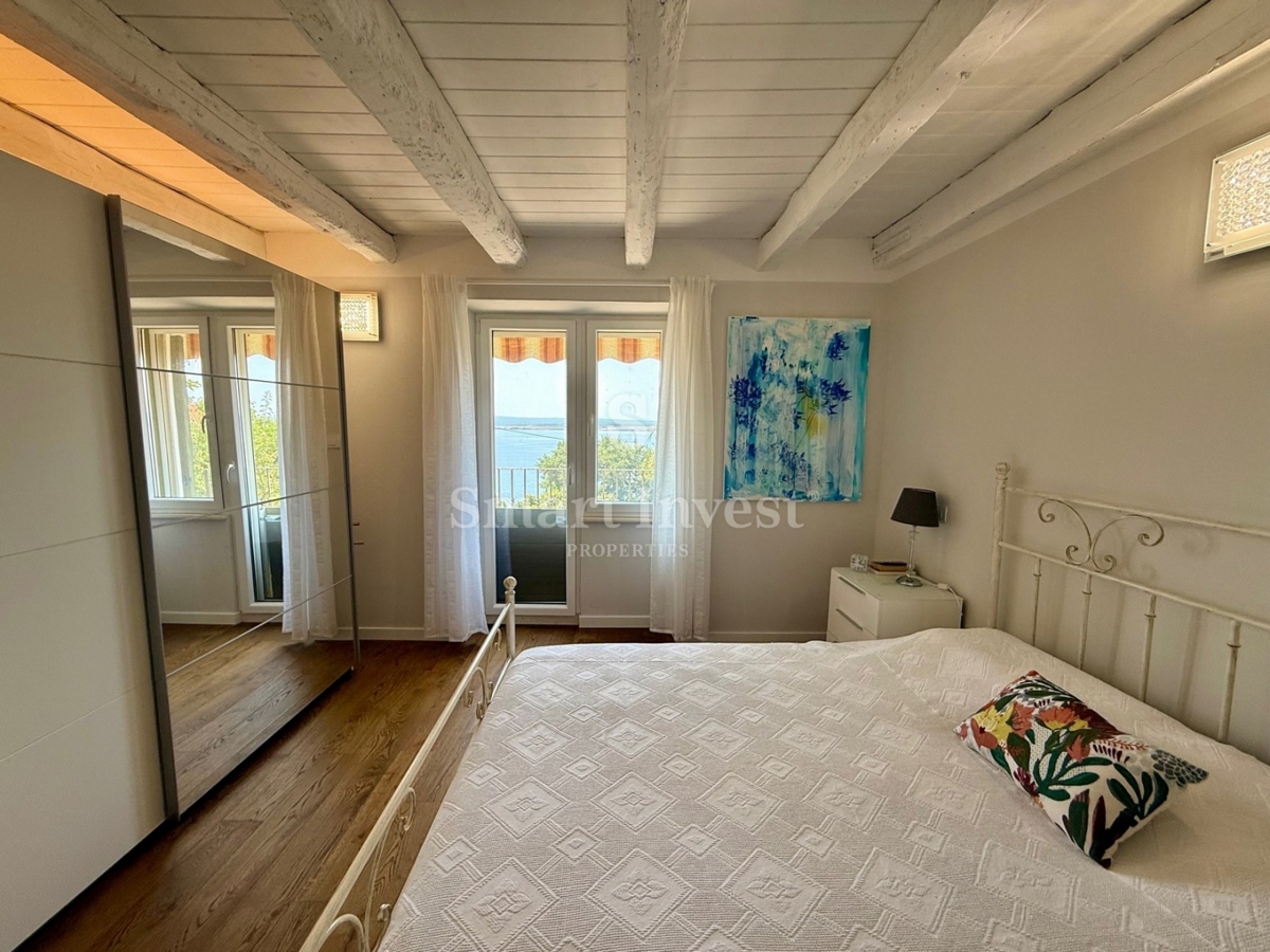 CRIKVENICA - DRAMALJ, affascinante casa a schiera in pietra