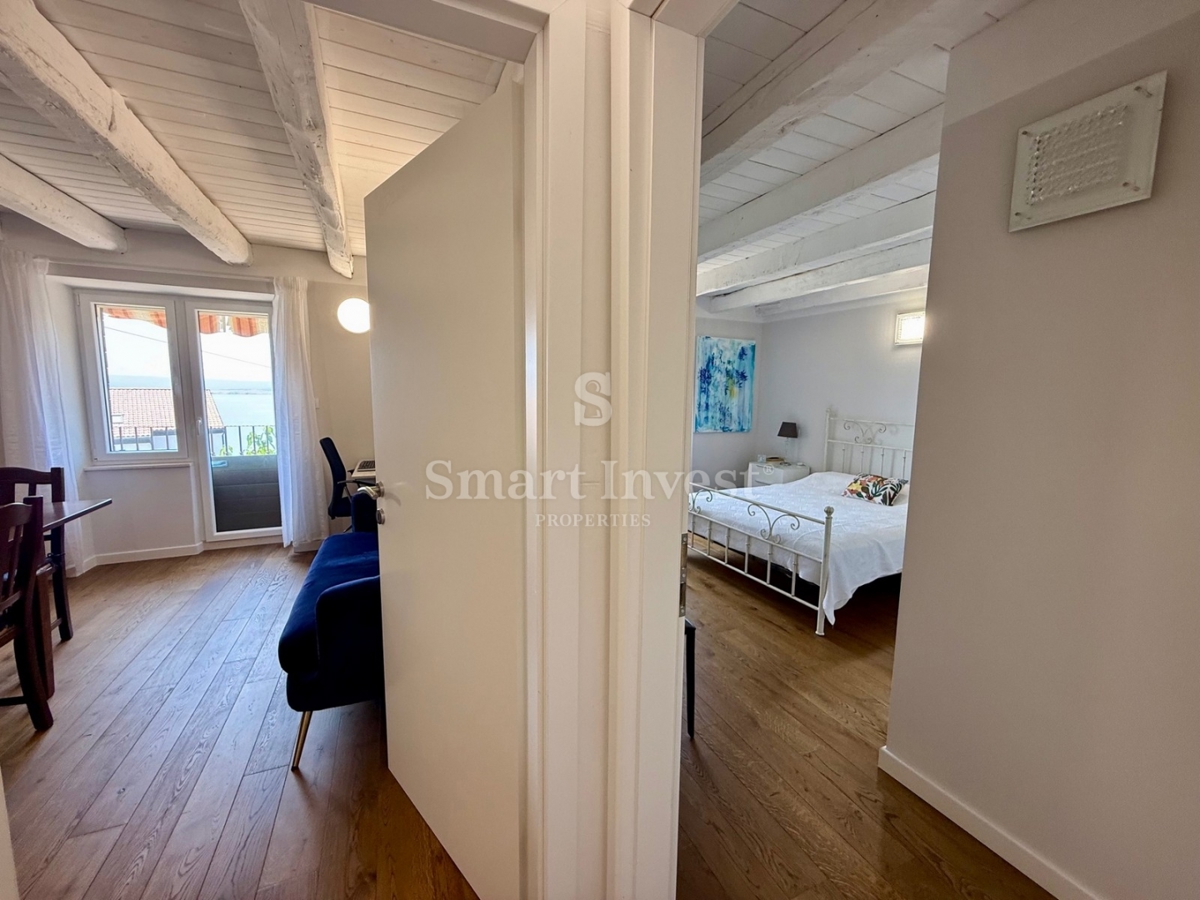 CRIKVENICA - DRAMALJ, affascinante casa a schiera in pietra