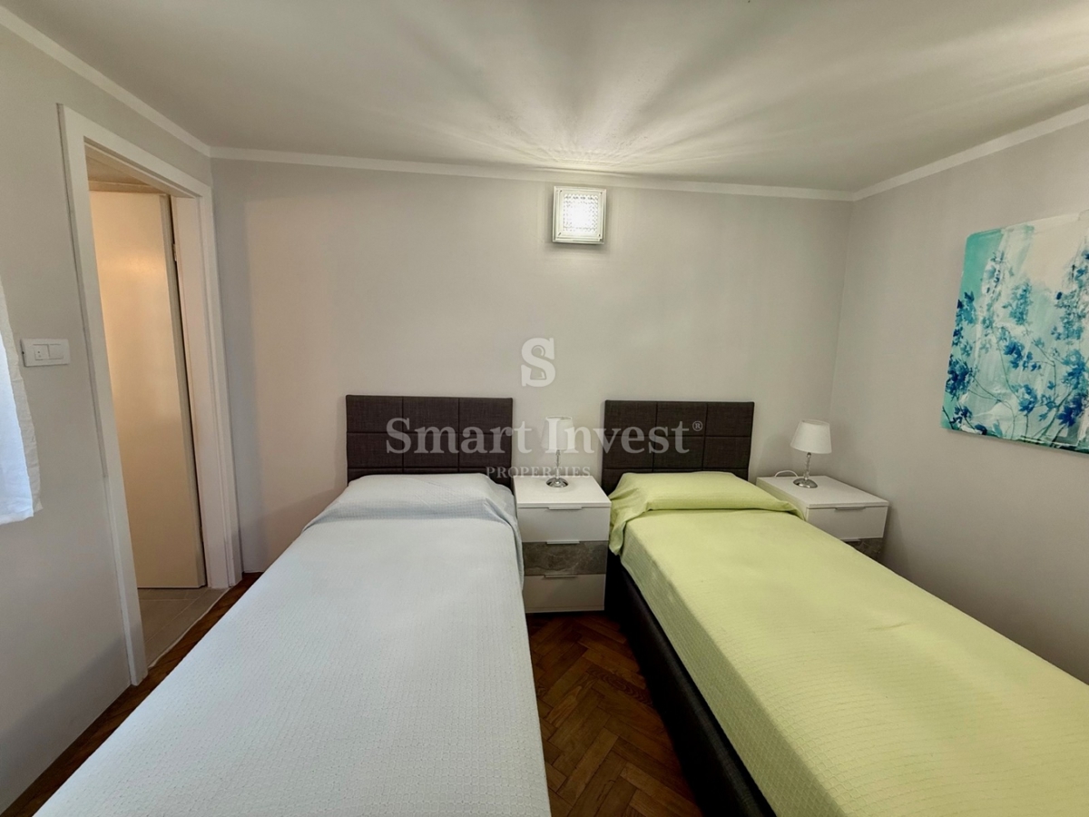 CRIKVENICA - DRAMALJ, affascinante casa a schiera in pietra