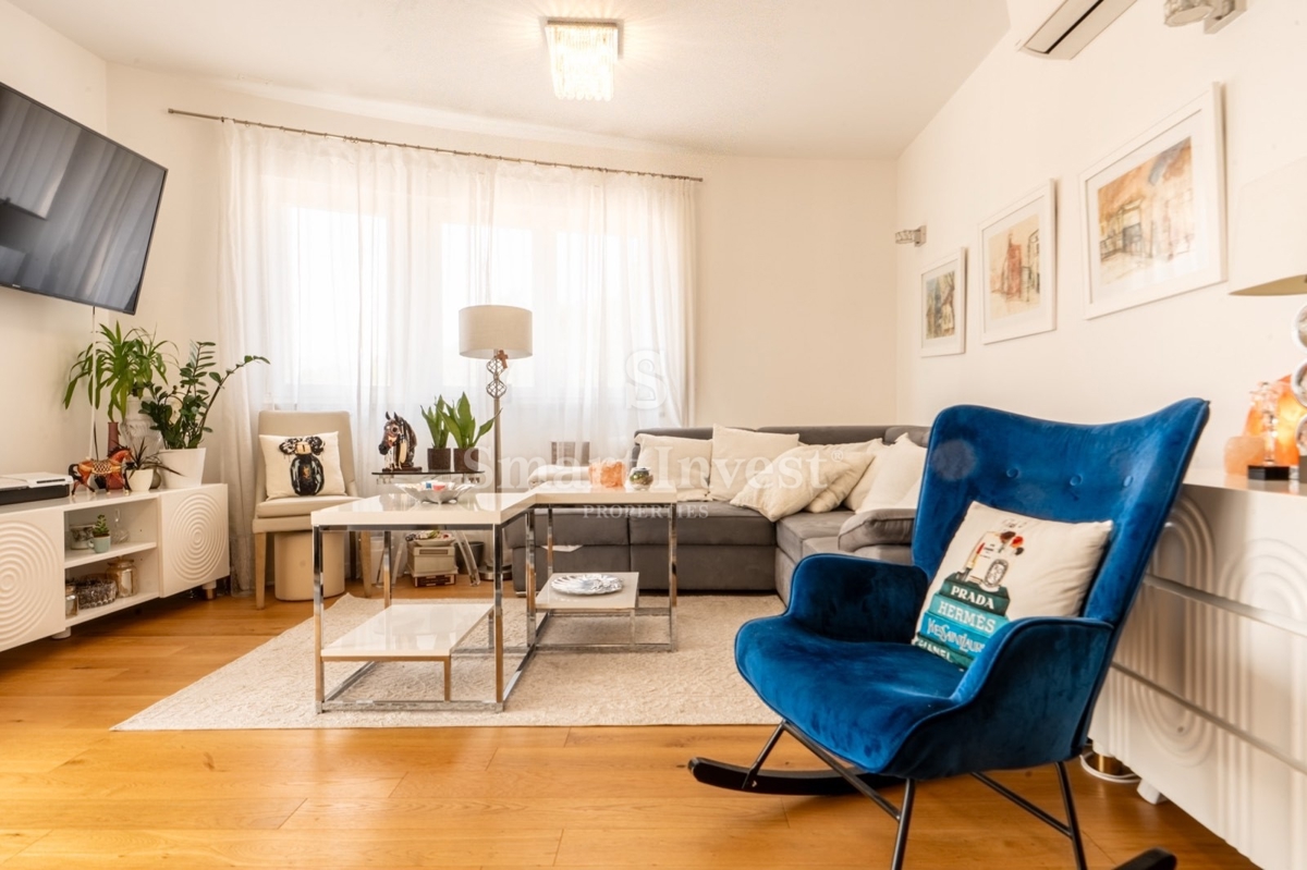 FIUME - MARTINKOVAC, appartamento con 3 camere da letto con vista mare