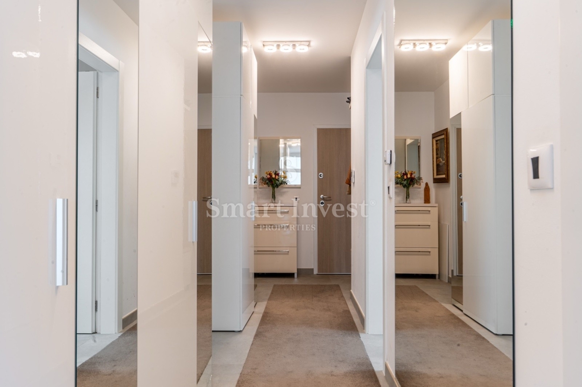 FIUME - MARTINKOVAC, appartamento con 3 camere da letto con vista mare