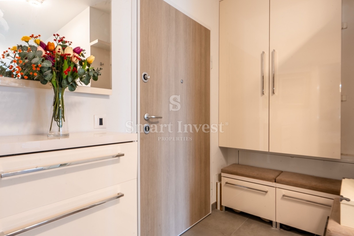 FIUME - MARTINKOVAC, appartamento con 3 camere da letto con vista mare