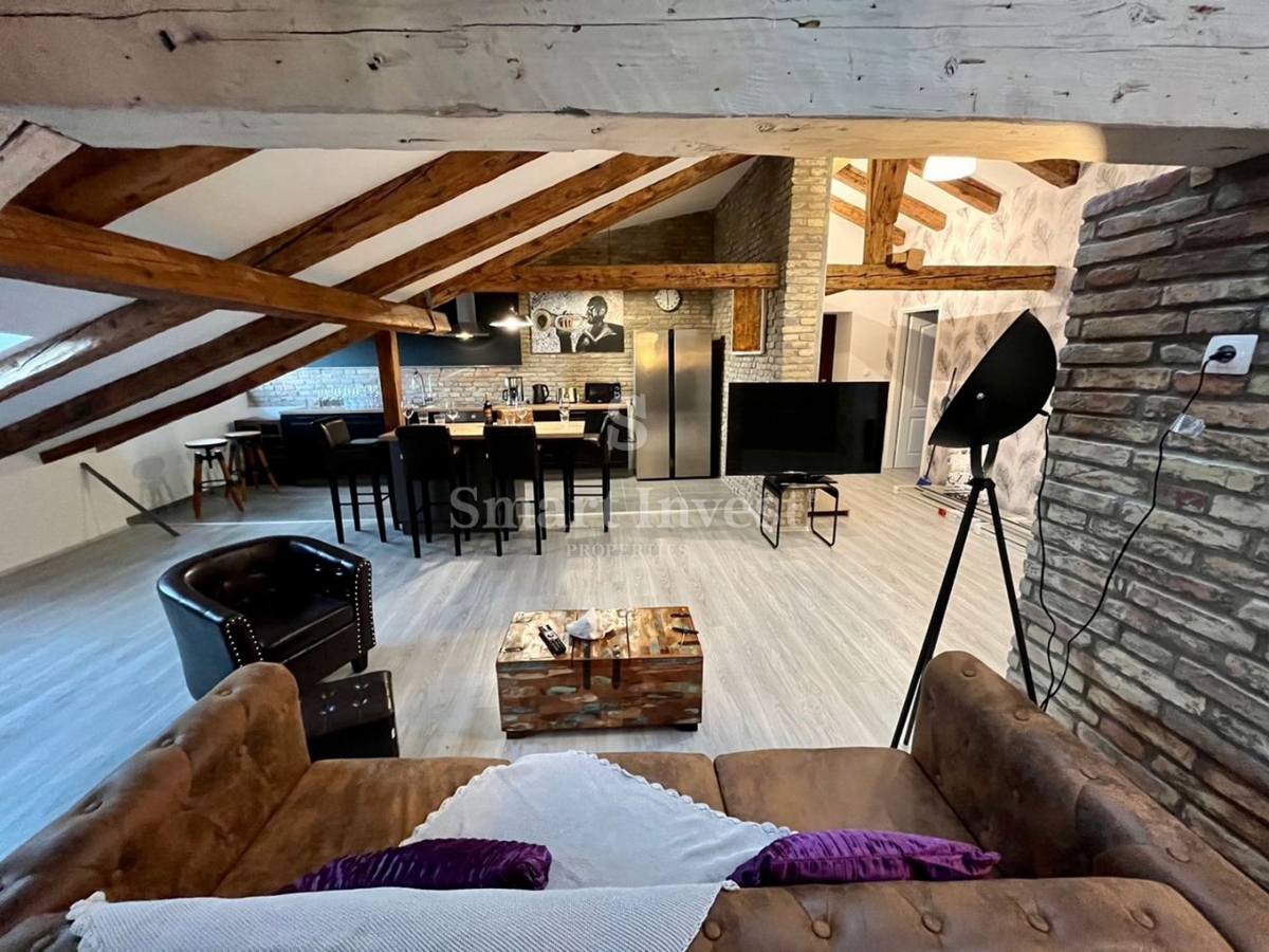 FIUME - CENTRO, appartamento ristrutturato con 2 camere da letto