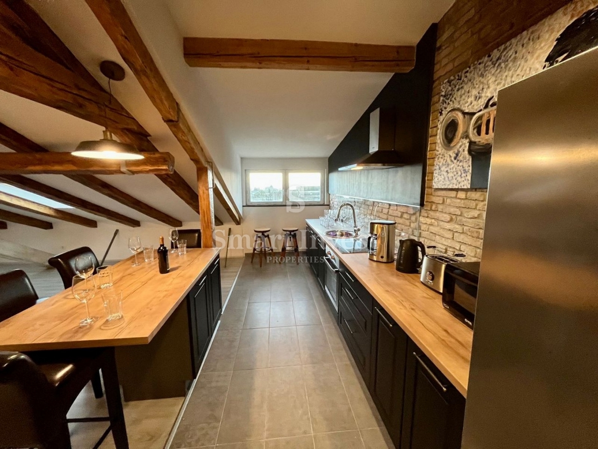 FIUME - CENTRO, appartamento ristrutturato con 2 camere da letto