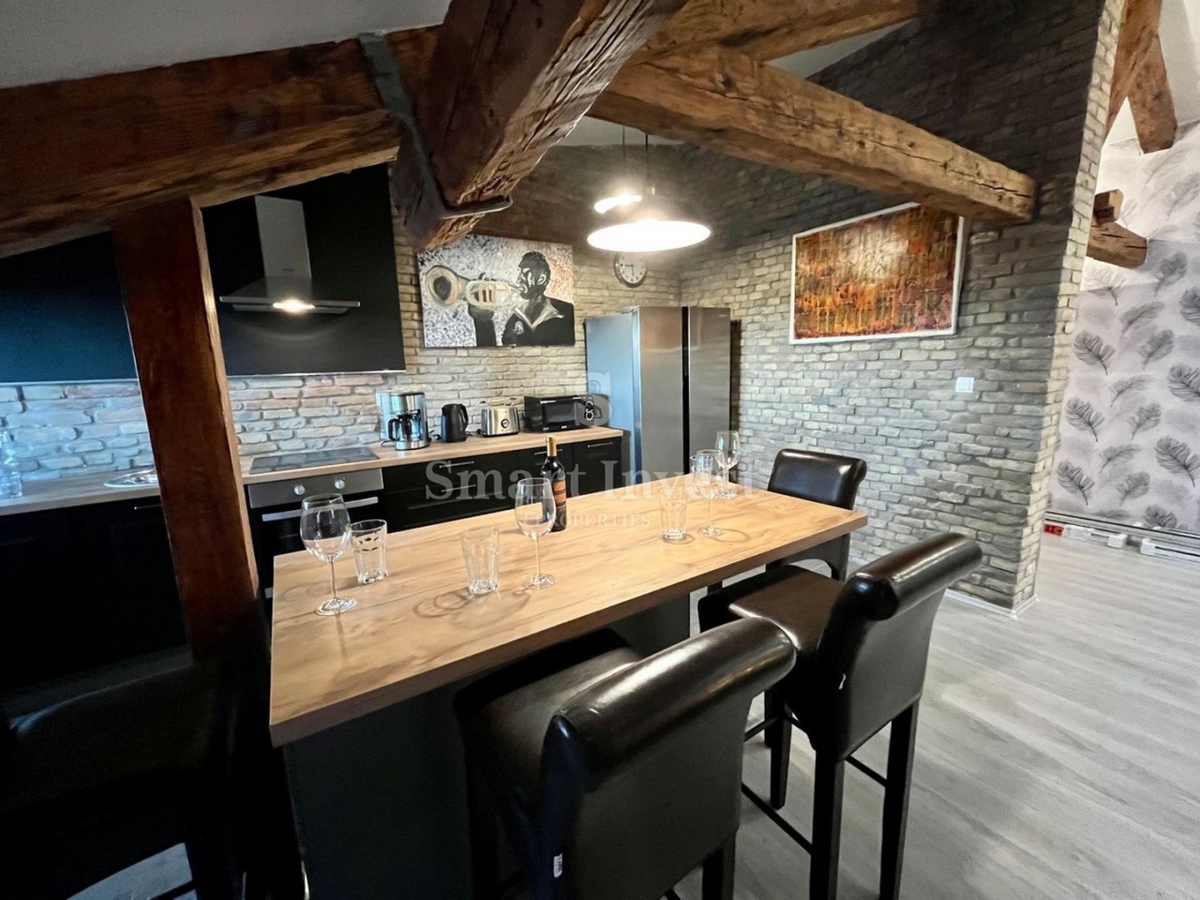 FIUME - CENTRO, appartamento ristrutturato con 2 camere da letto