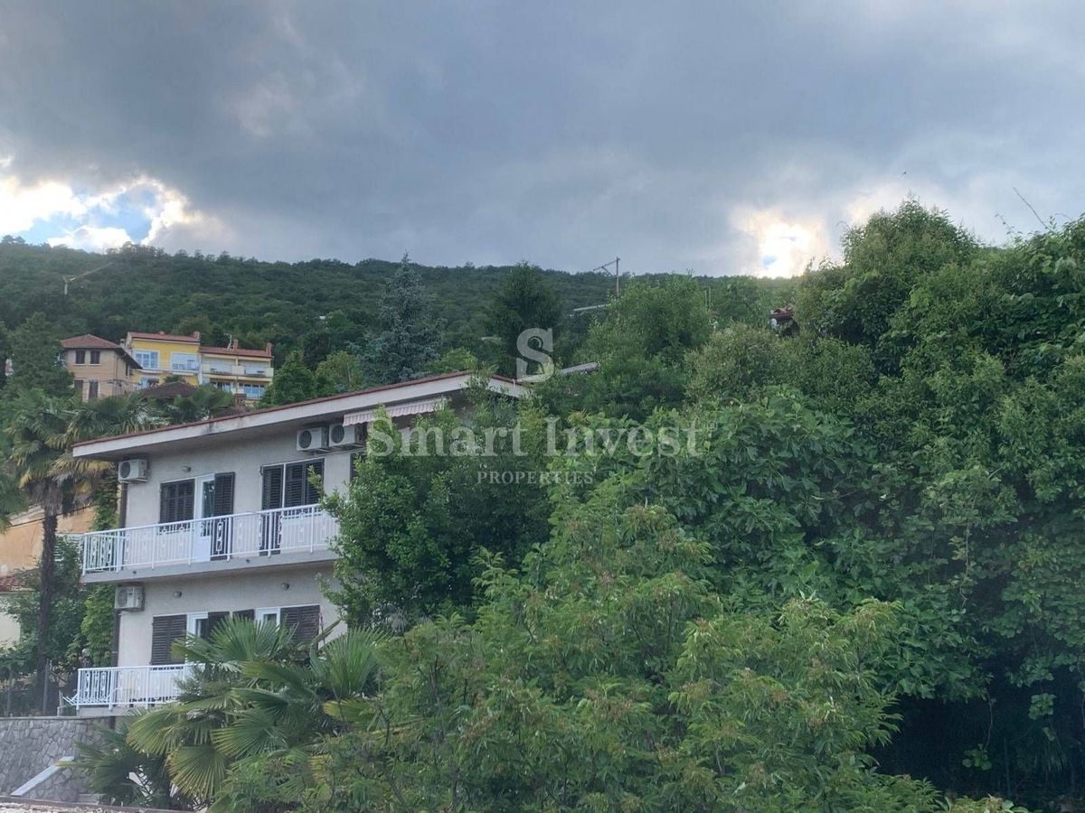 ABBAZIA, casa con vista mare vicino al centro
