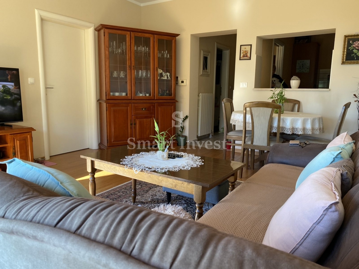 FIUME - DONJI ZAMET, appartamento bilocale  con balcone e garage