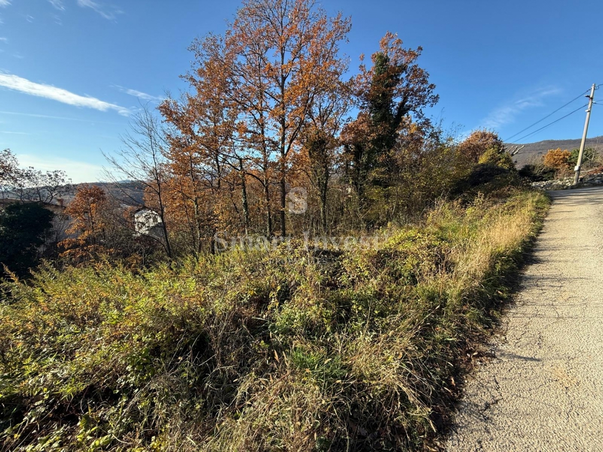 OPATIJA - BREGI, terreno con vista mare per la costruzione di due ville
