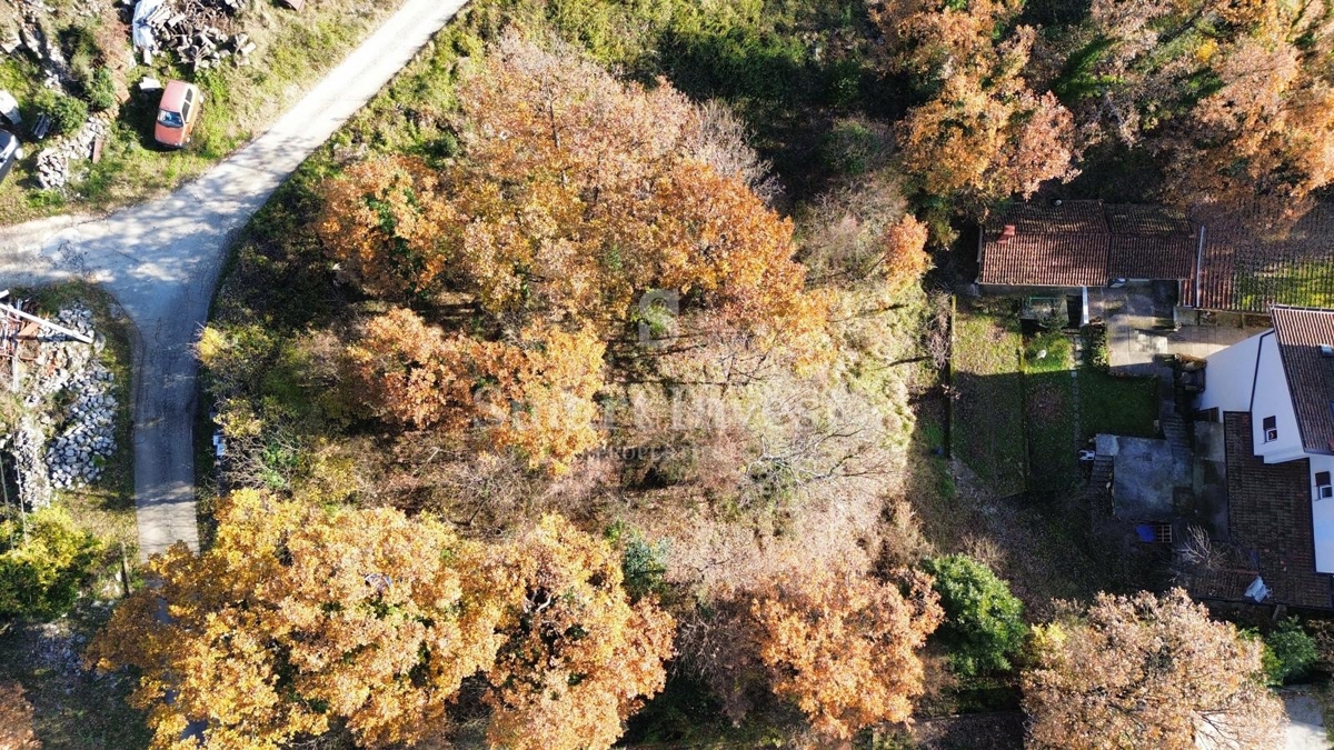 OPATIJA - BREGI, terreno con vista mare per la costruzione di due ville