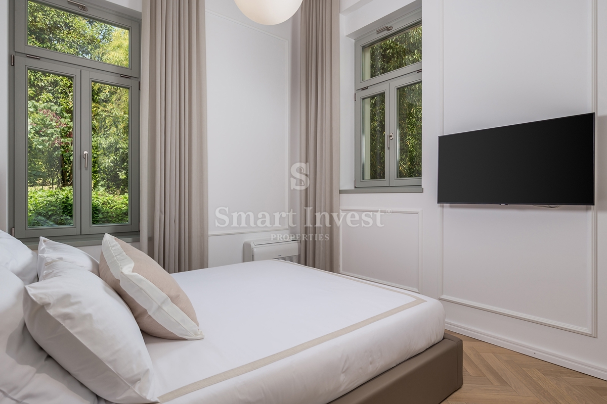 ABBAZIA – CENTRO, lussuoso appartamento fronte mare con terrazza in villa ristrutturata