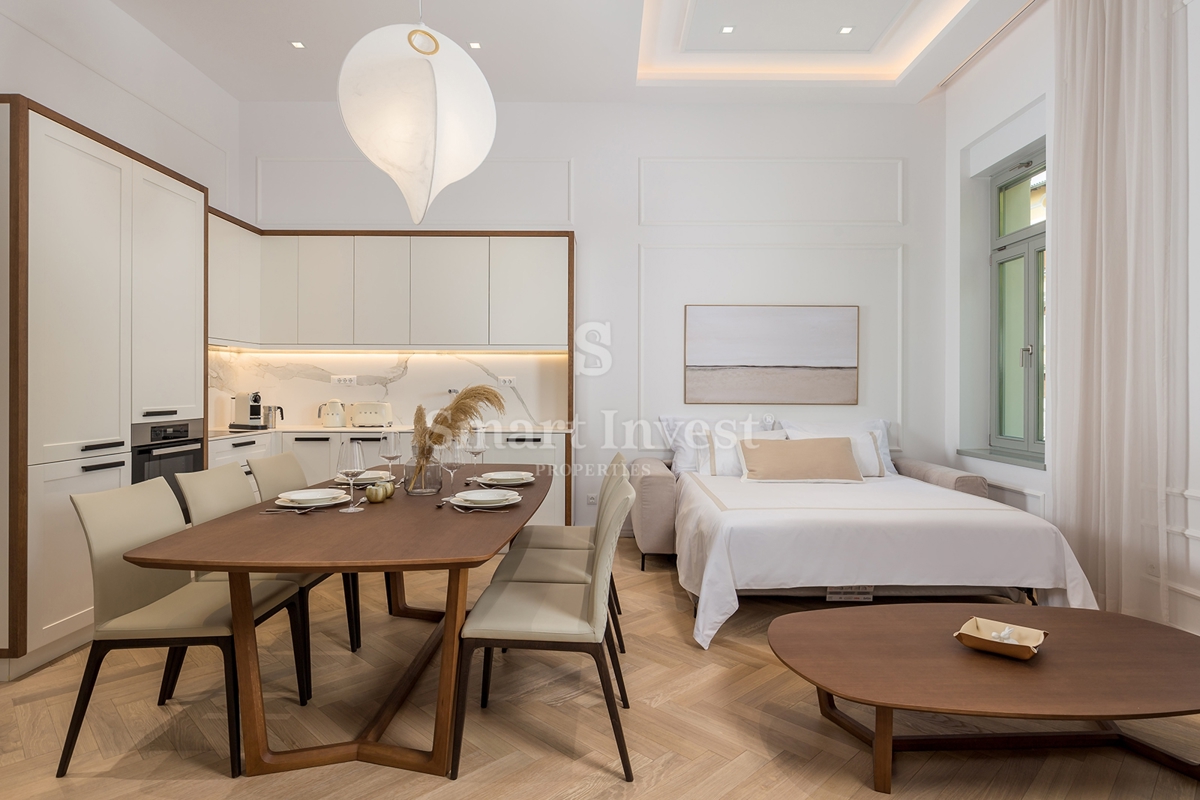 ABBAZIA – CENTRO, lussuoso appartamento fronte mare con terrazza in villa ristrutturata