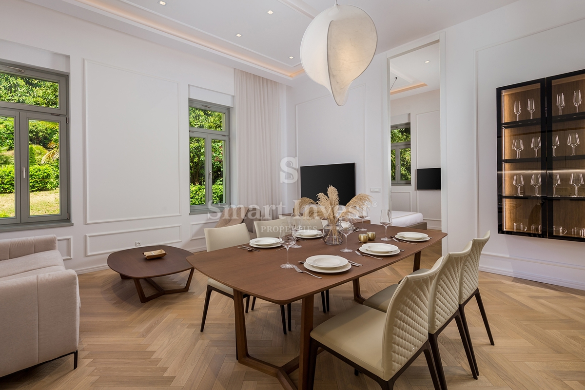 ABBAZIA – CENTRO, lussuoso appartamento fronte mare con terrazza in villa ristrutturata