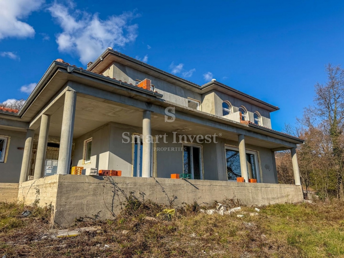 ABBAZIA - VEPRINAC, casa con vista mare e ampio giardino